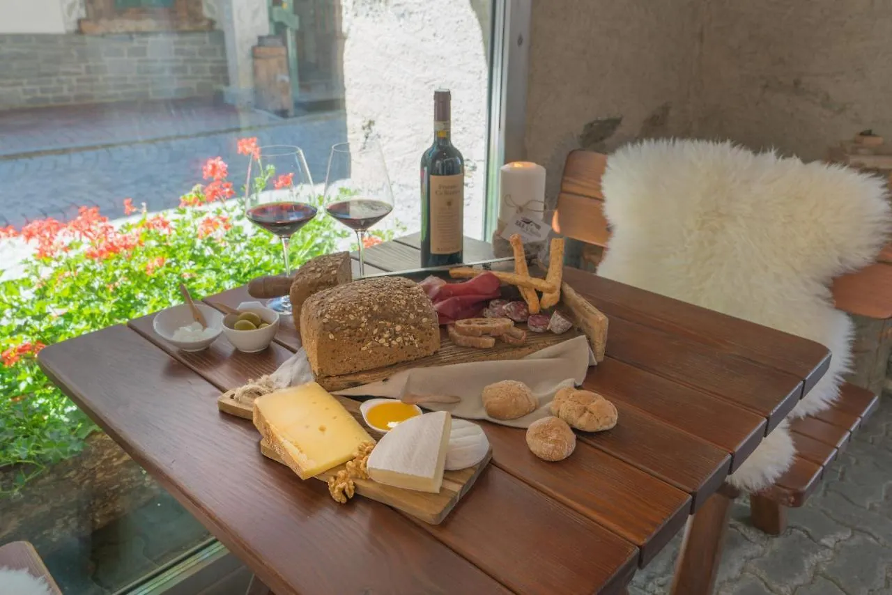 Al Baitin - Charme & Nature - Santa Caterina Valfurva Italy