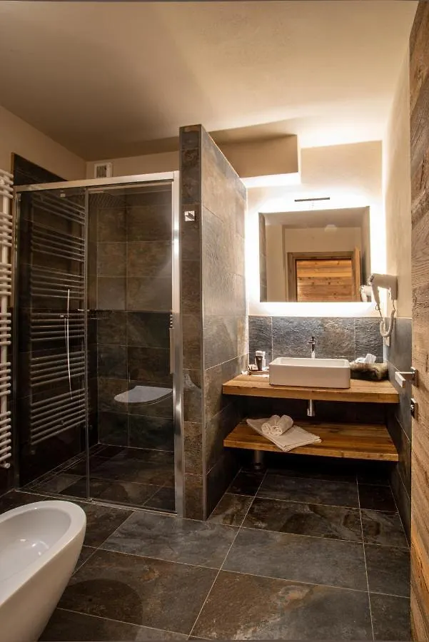 *** Bed & Breakfast Al Baitin - Charme & Nature - Santa Caterina Valfurva Italy